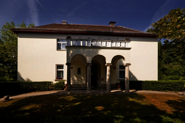 Westklinik Dahlem Betriebsgesellschaft mbH